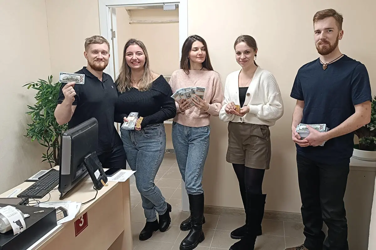 Откройте двери в мир квестов!